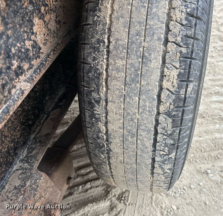 image for item LO9364 2013 PJ  dump trailer