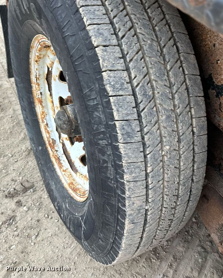 image for item LO9364 2013 PJ  dump trailer