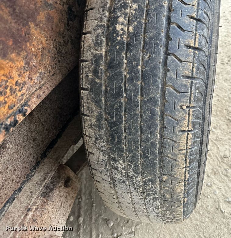 image for item LO9364 2013 PJ  dump trailer