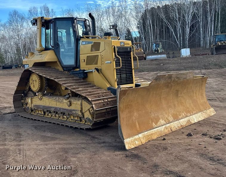 image for item LO9368 2018 Caterpillar D6N LGP  dozer