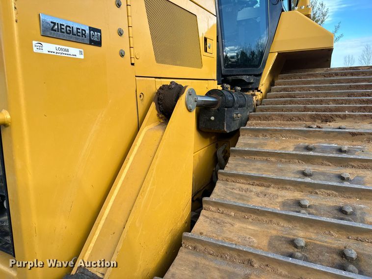 image for item LO9368 2018 Caterpillar D6N LGP  dozer