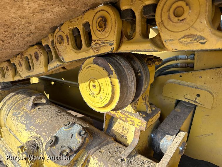 image for item LO9368 2018 Caterpillar D6N LGP  dozer