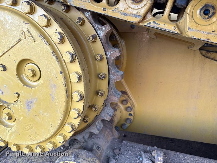 image for item LO9368 2018 Caterpillar D6N LGP  dozer