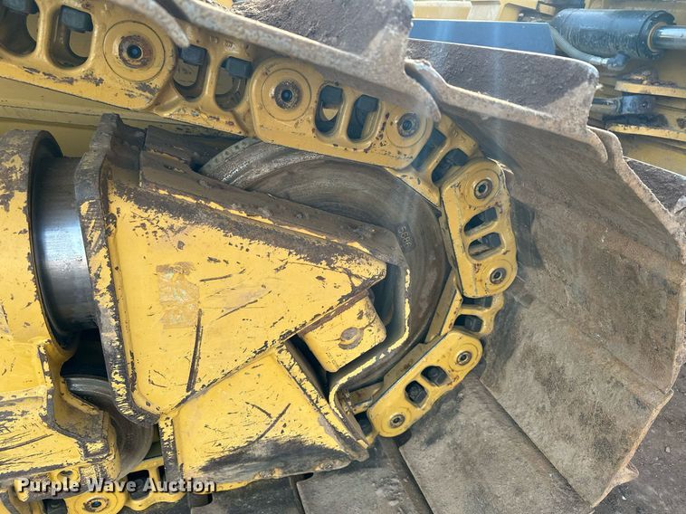 image for item LO9368 2018 Caterpillar D6N LGP  dozer