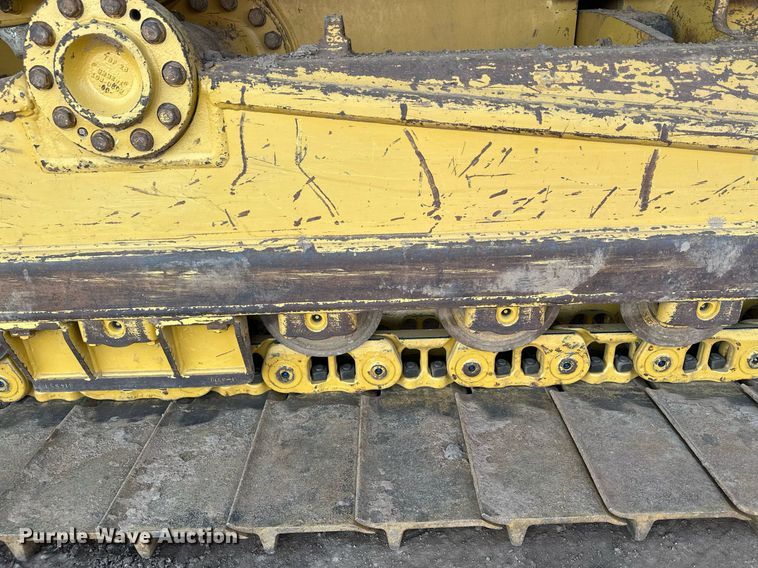 image for item LO9368 2018 Caterpillar D6N LGP  dozer