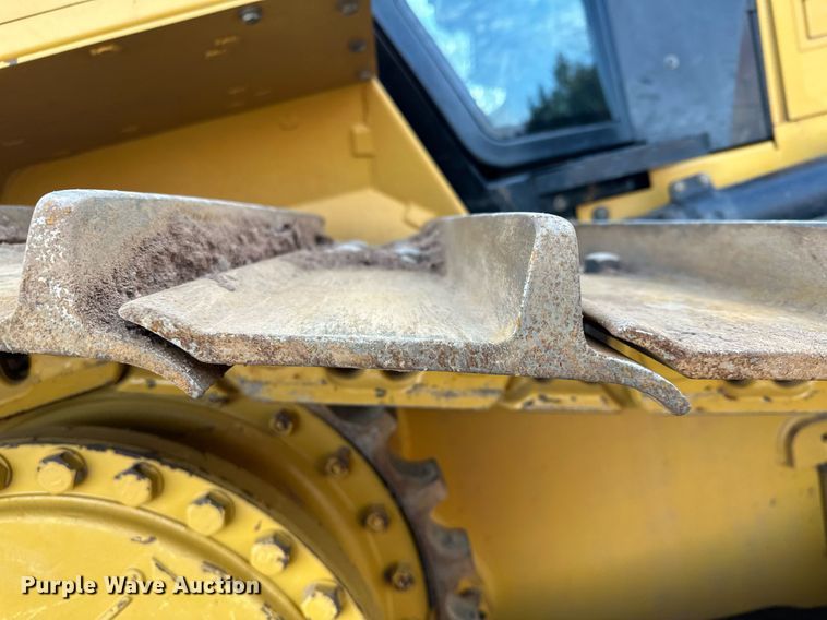 image for item LO9368 2018 Caterpillar D6N LGP  dozer