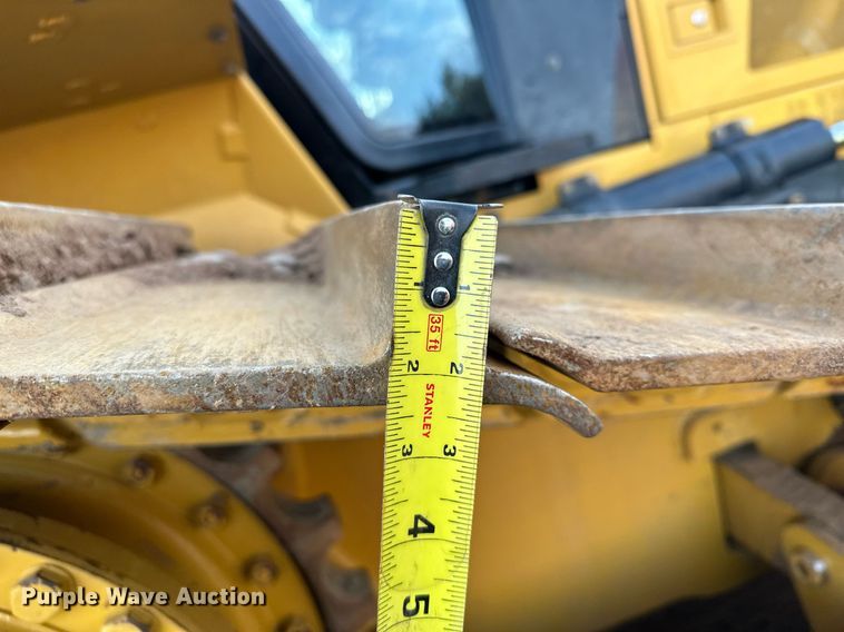 image for item LO9368 2018 Caterpillar D6N LGP  dozer