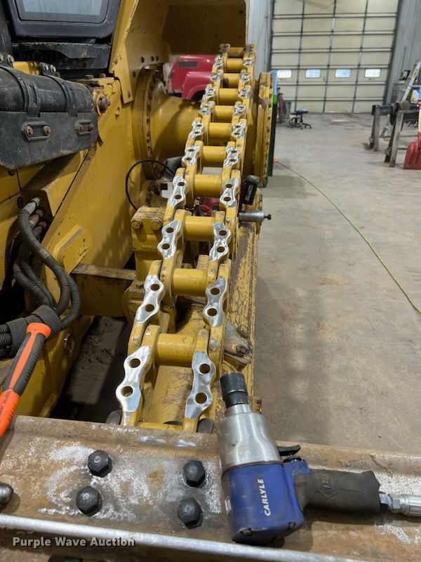 image for item LO9368 2018 Caterpillar D6N LGP  dozer