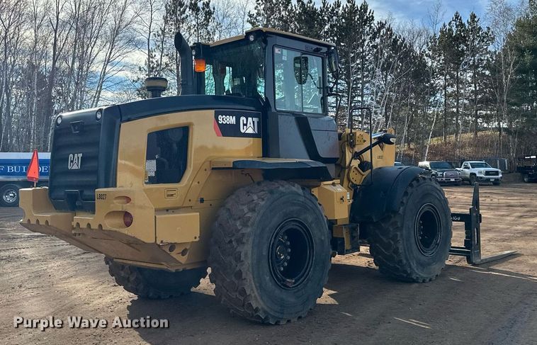 image for item LO9369 2017 Caterpillar 938M  wheel loader