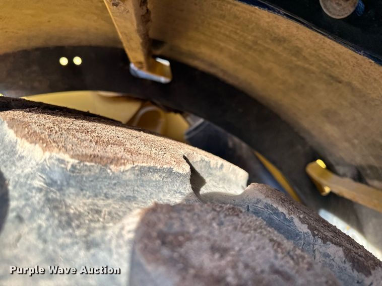 image for item LO9369 2017 Caterpillar 938M  wheel loader