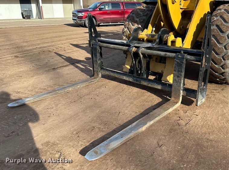 image for item LO9369 2017 Caterpillar 938M  wheel loader