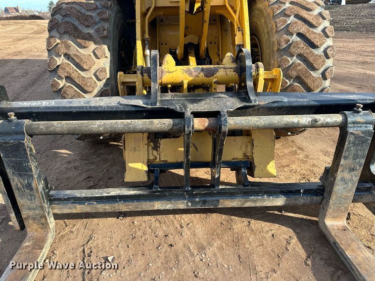 image for item LO9369 2017 Caterpillar 938M  wheel loader