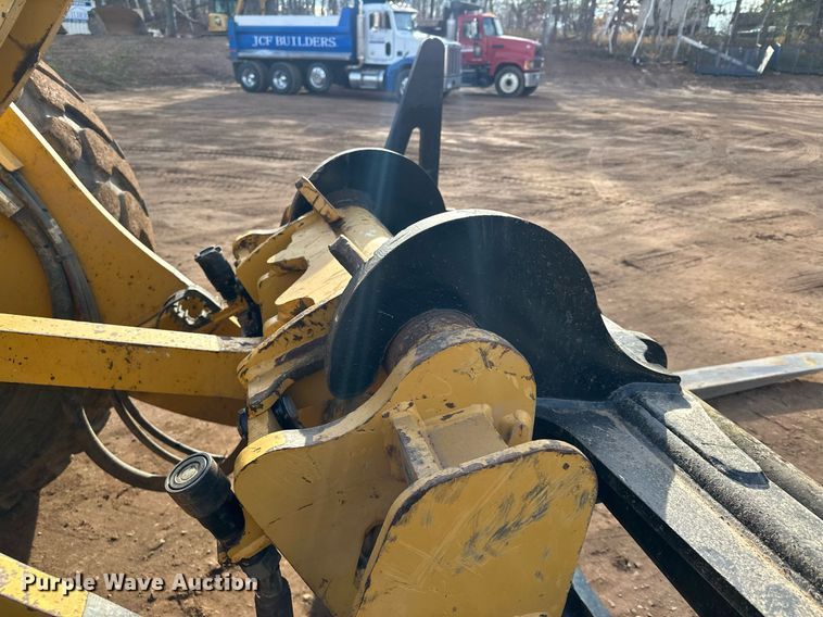 image for item LO9369 2017 Caterpillar 938M  wheel loader