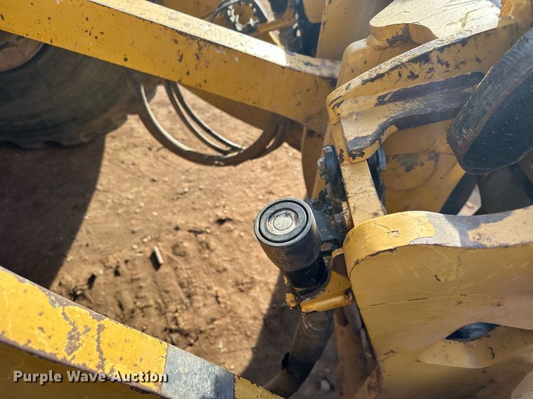 image for item LO9369 2017 Caterpillar 938M  wheel loader