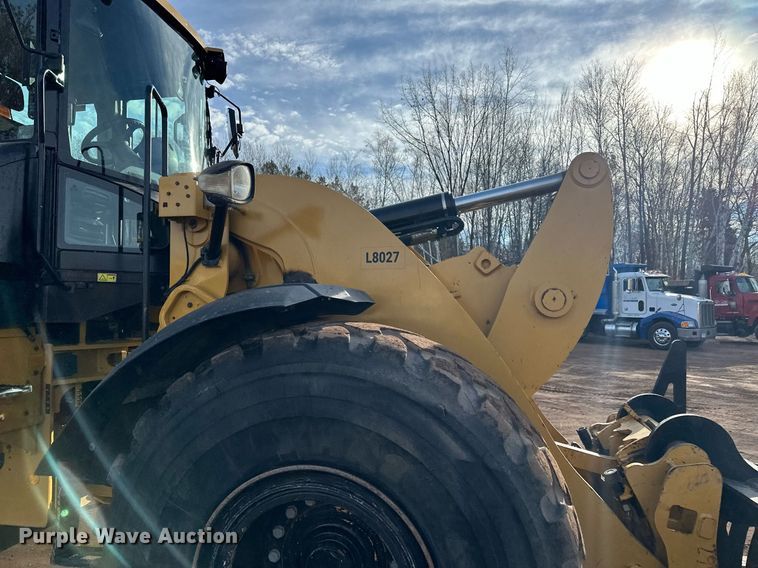 image for item LO9369 2017 Caterpillar 938M  wheel loader