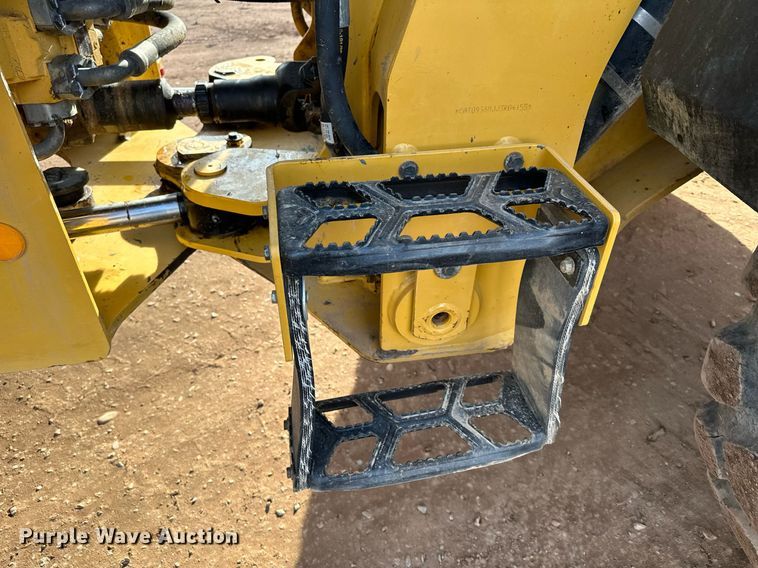 image for item LO9369 2017 Caterpillar 938M  wheel loader