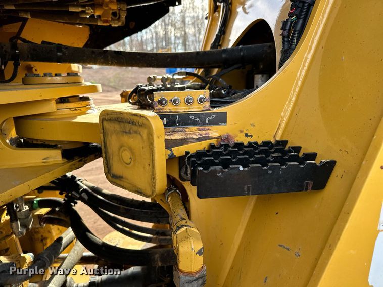 image for item LO9369 2017 Caterpillar 938M  wheel loader