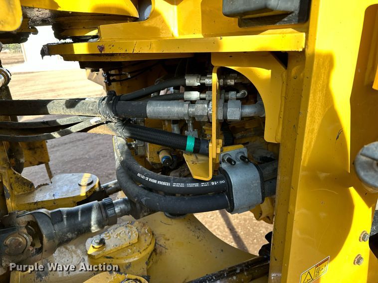 image for item LO9369 2017 Caterpillar 938M  wheel loader