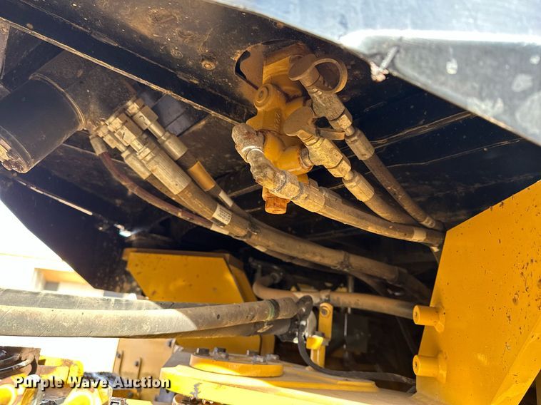 image for item LO9369 2017 Caterpillar 938M  wheel loader