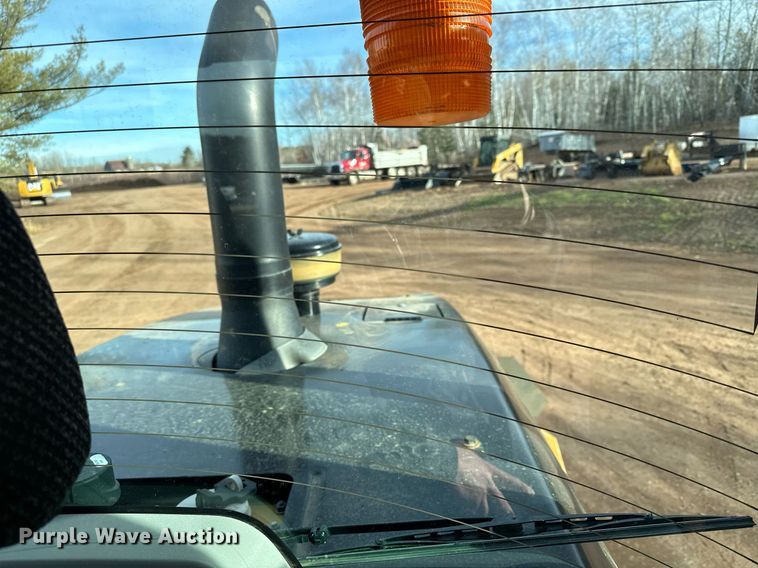 image for item LO9369 2017 Caterpillar 938M  wheel loader