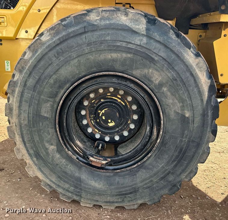 image for item LO9369 2017 Caterpillar 938M  wheel loader