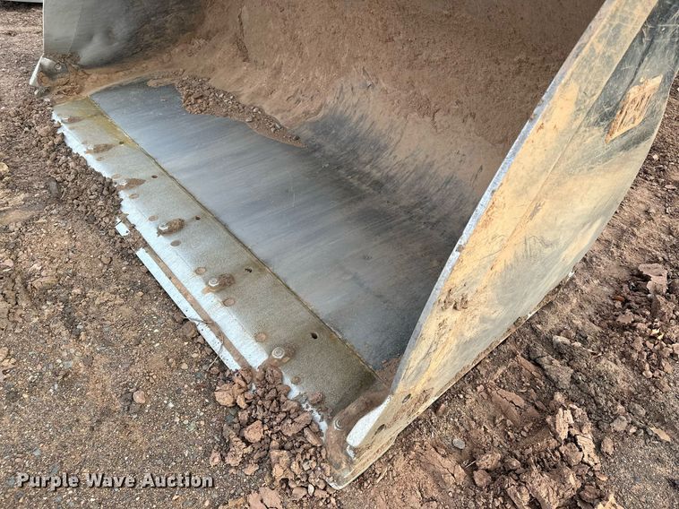 image for item LO9369 2017 Caterpillar 938M  wheel loader