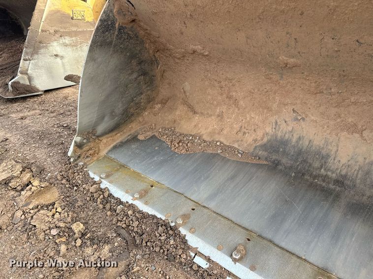 image for item LO9369 2017 Caterpillar 938M  wheel loader