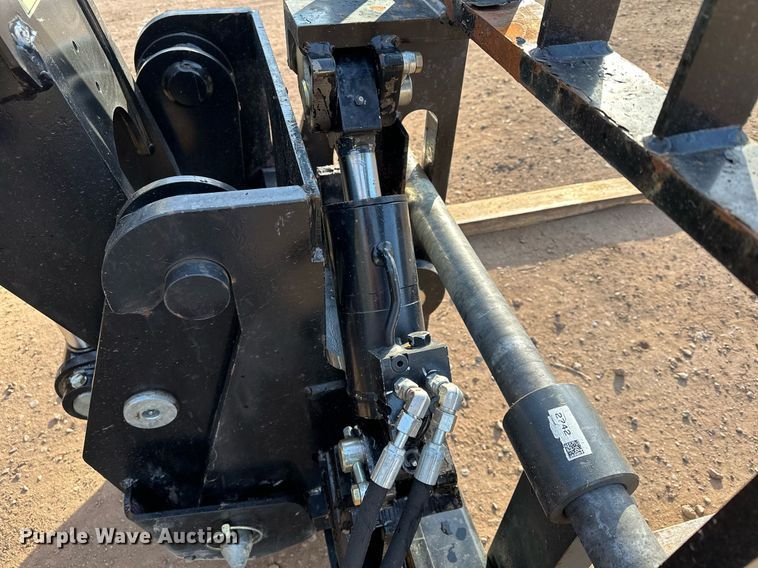 image for item LO9374 2019 Caterpillar TL642D  telehandler