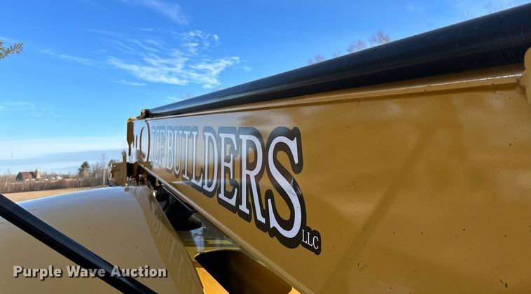 image for item LO9374 2019 Caterpillar TL642D  telehandler