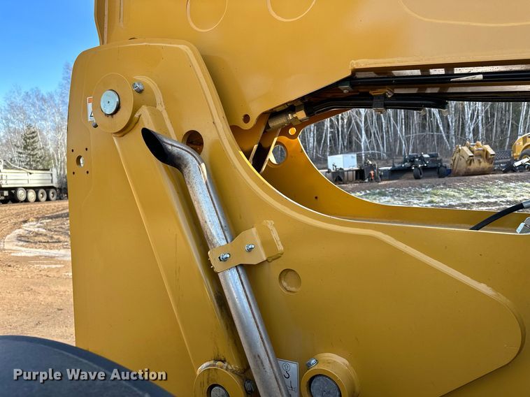 image for item LO9374 2019 Caterpillar TL642D  telehandler