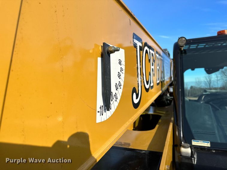 image for item LO9374 2019 Caterpillar TL642D  telehandler