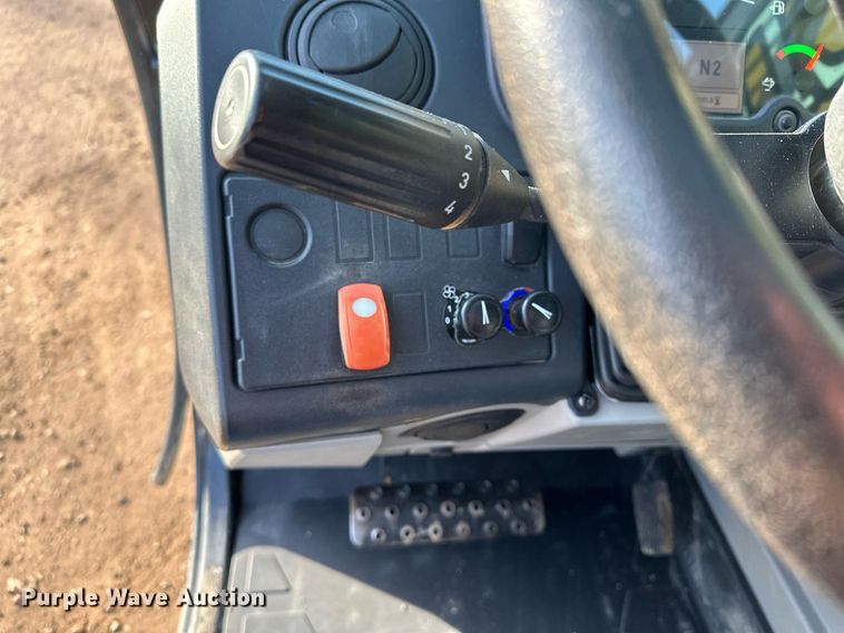 image for item LO9374 2019 Caterpillar TL642D  telehandler