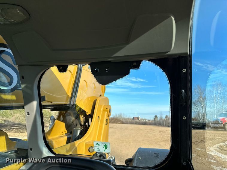 image for item LO9374 2019 Caterpillar TL642D  telehandler