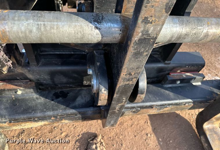 image for item LO9375 2019 Caterpillar TL642D  telehandler