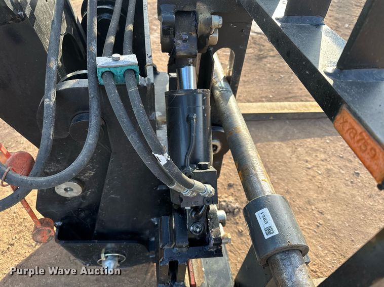 image for item LO9375 2019 Caterpillar TL642D  telehandler