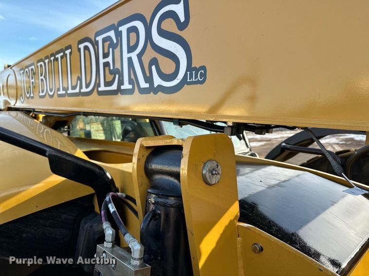 image for item LO9375 2019 Caterpillar TL642D  telehandler