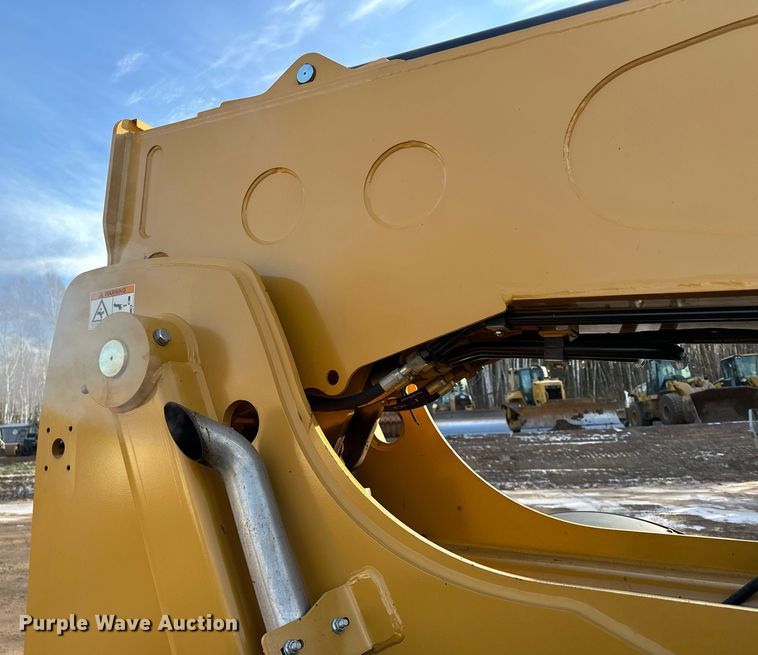 image for item LO9375 2019 Caterpillar TL642D  telehandler
