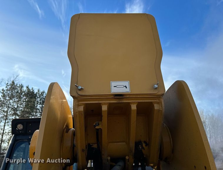 image for item LO9375 2019 Caterpillar TL642D  telehandler