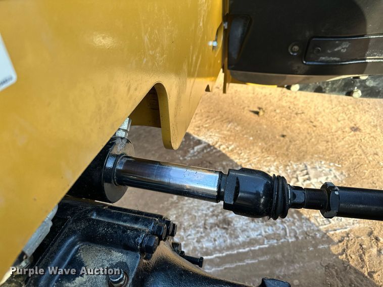 image for item LO9375 2019 Caterpillar TL642D  telehandler