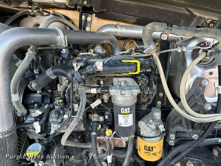 image for item LO9375 2019 Caterpillar TL642D  telehandler