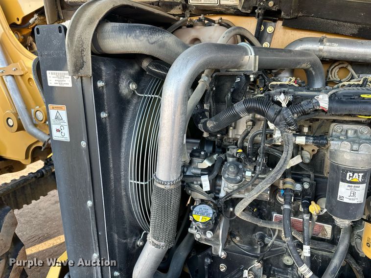 image for item LO9375 2019 Caterpillar TL642D  telehandler