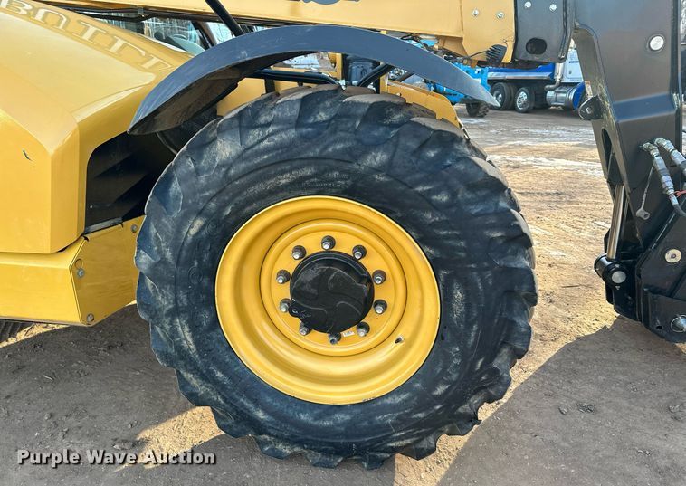 image for item LO9375 2019 Caterpillar TL642D  telehandler