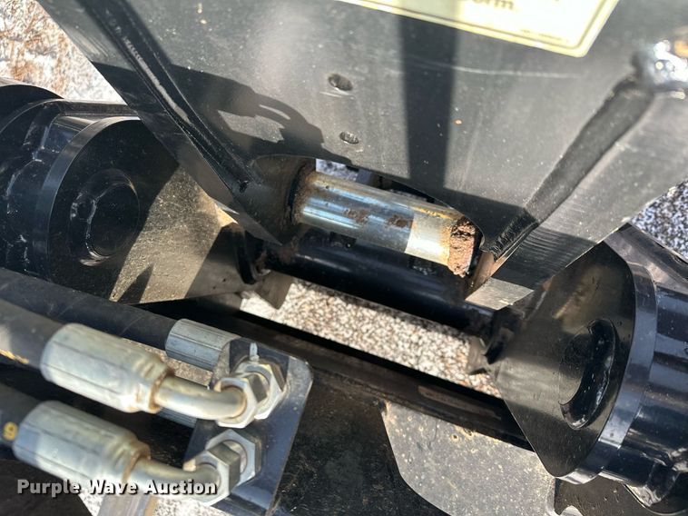 image for item LO9376 2019 Caterpillar TL642D  telehandler