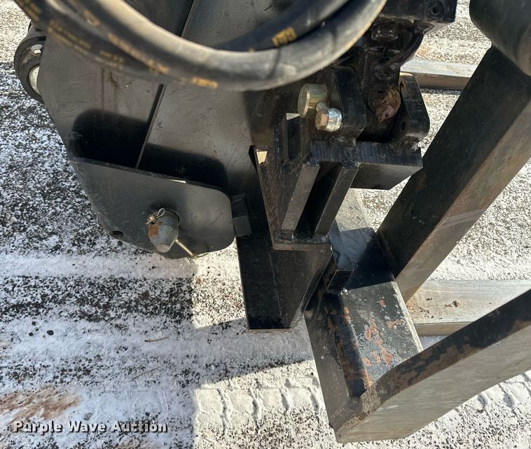 image for item LO9376 2019 Caterpillar TL642D  telehandler