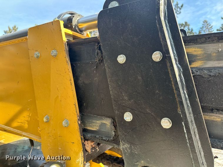 image for item LO9376 2019 Caterpillar TL642D  telehandler