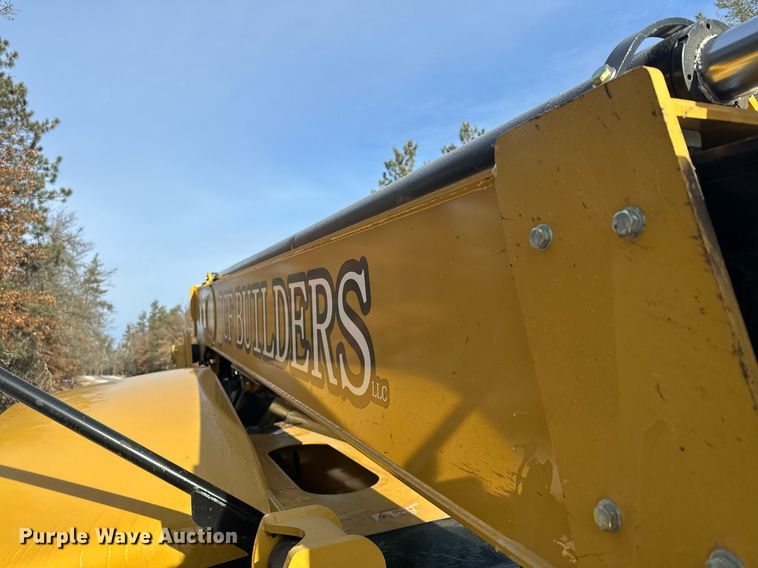 image for item LO9376 2019 Caterpillar TL642D  telehandler