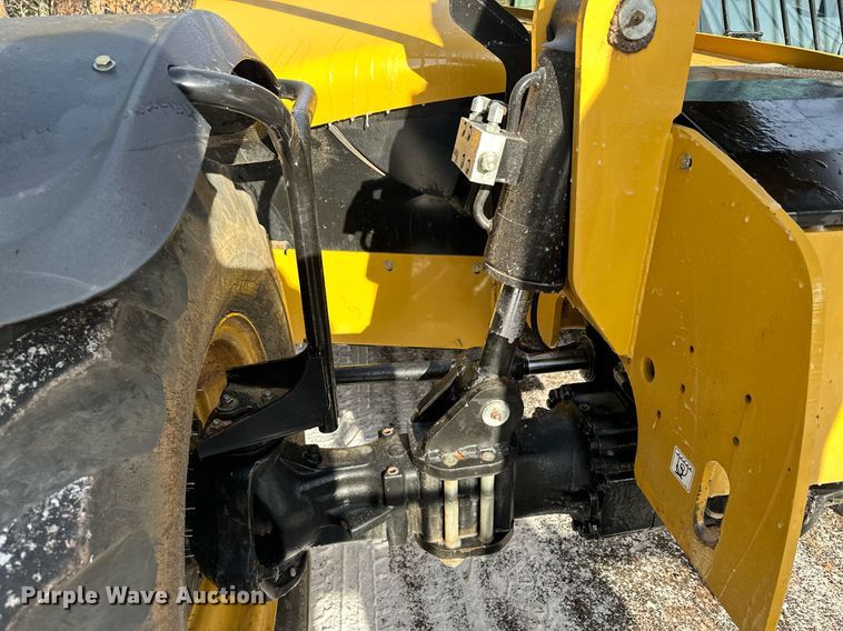 image for item LO9376 2019 Caterpillar TL642D  telehandler
