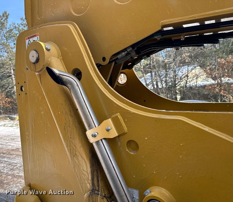 image for item LO9376 2019 Caterpillar TL642D  telehandler