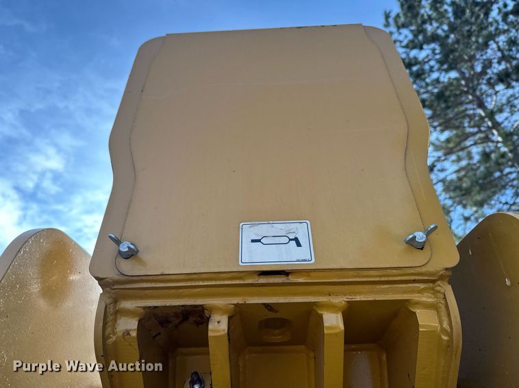 image for item LO9376 2019 Caterpillar TL642D  telehandler