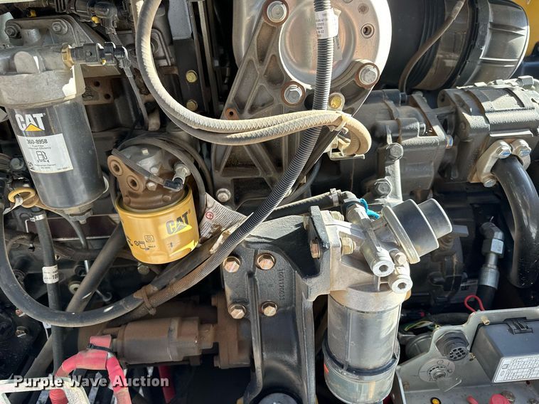 image for item LO9376 2019 Caterpillar TL642D  telehandler